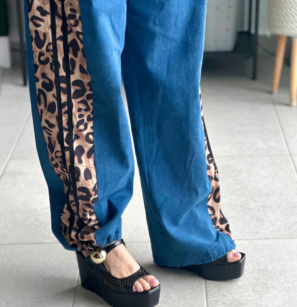 Linda Animal Print Jeans